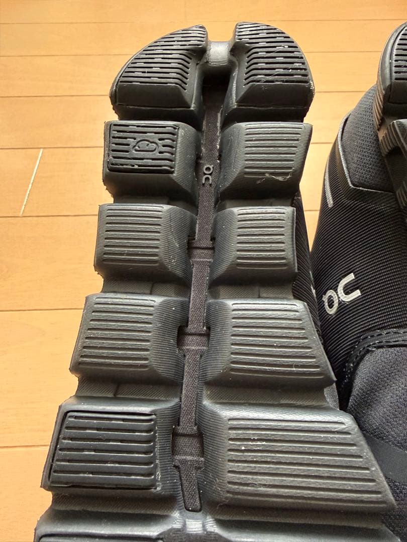 靴 on Cloud 5 Waterproof 27.5