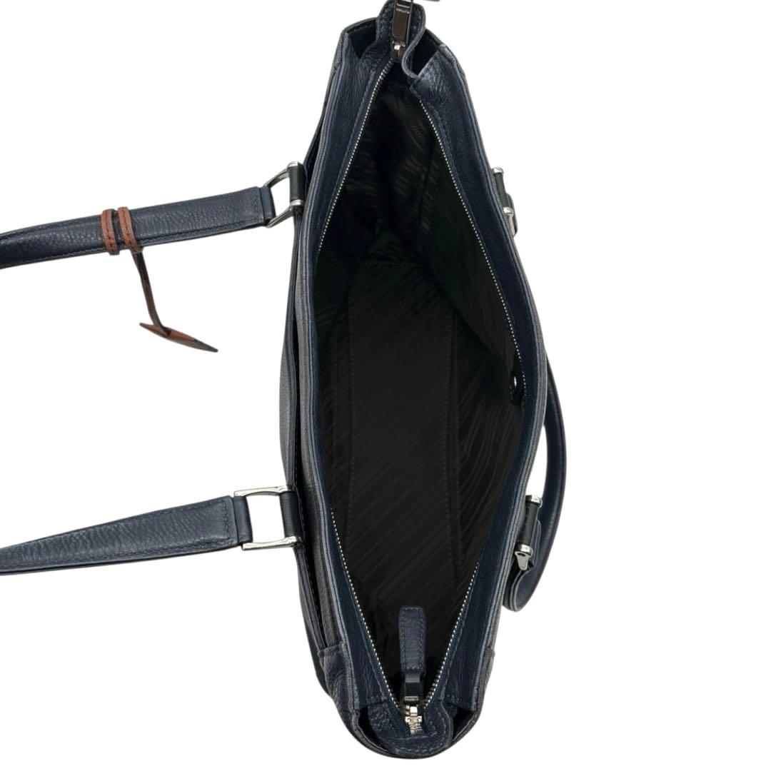 美品◎ フジタカ A4可 肩かけ可 トートバッグ ビジネス可 シボ革 ネイビー