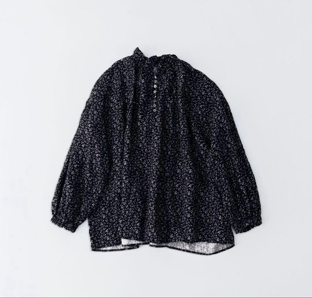 nest robe オールドフラワープリントブラウス