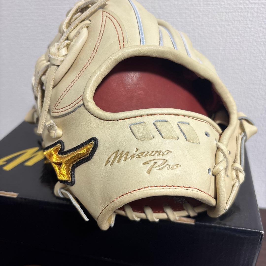 ミズノプロ　硬式　外野　グラブ　グローブ　定価66,000円　ブロンド