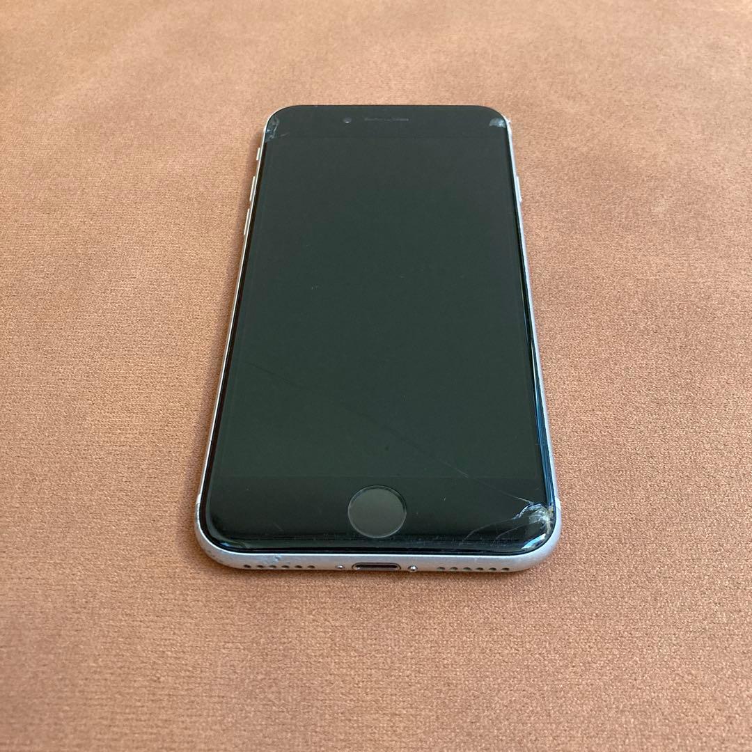 201【早い者勝ち】iPhoneSE2 第2世代 64GB SIMフリー☆