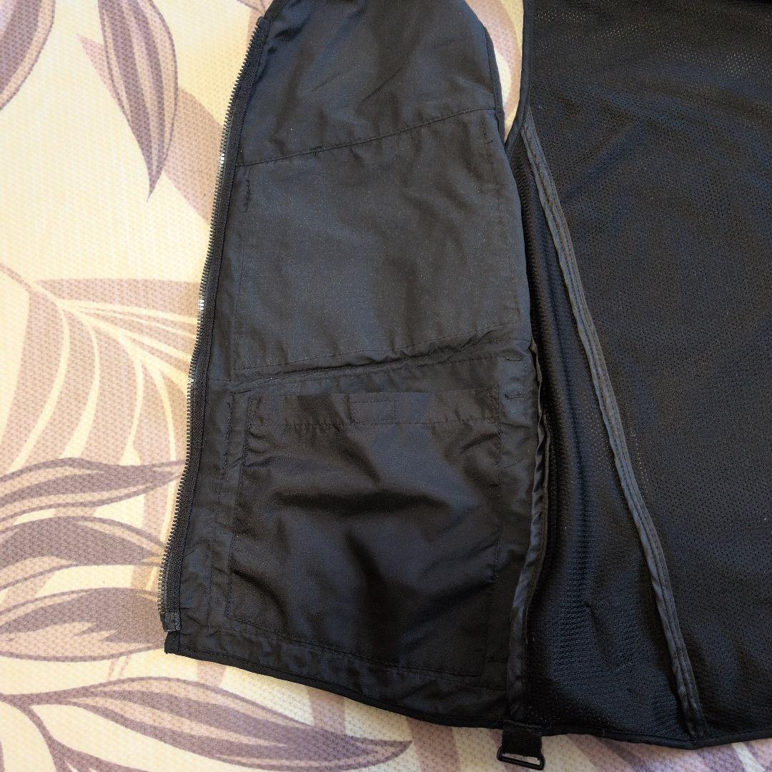 廃盤　預け入れ受託荷物料金節約機内持込極大化背中ポケ詰め替保安検通過　g　ベスト