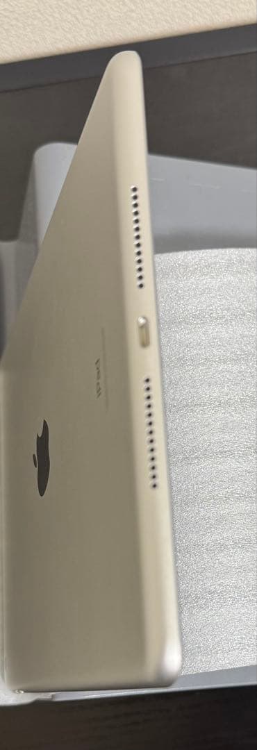 iPad 第9世代 64GB Wi-Fi バッテリー残96%