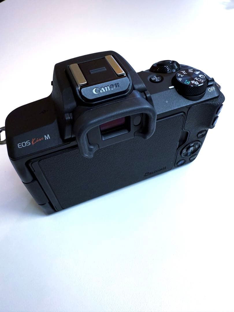 【極上美品】Canon EOS Kiss M レンズ×3個セット