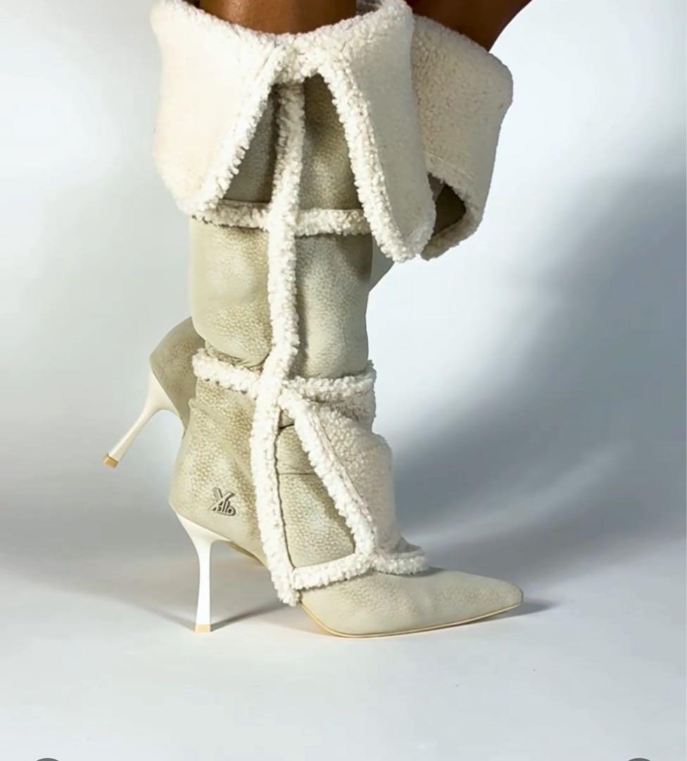 yellow ロングブーツ ホワイト