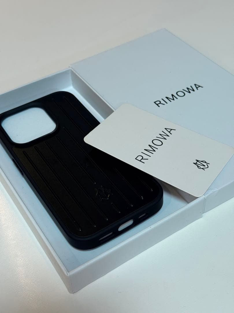 RIMOWA ブラック iPhoneケース