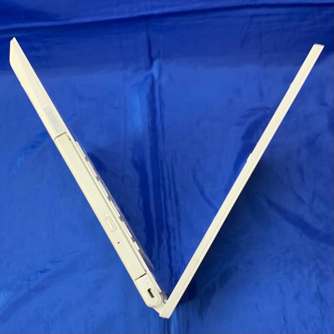 美品・Core i3搭載モデル NEC LAVIE N15 ノートパソコン