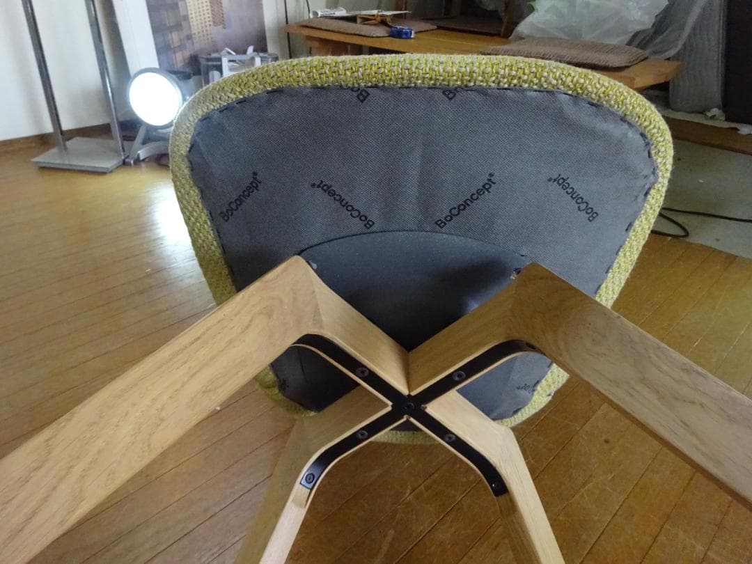 レイングッズ　ボーコンセプト　アデレード　チェア　北欧デンマーク