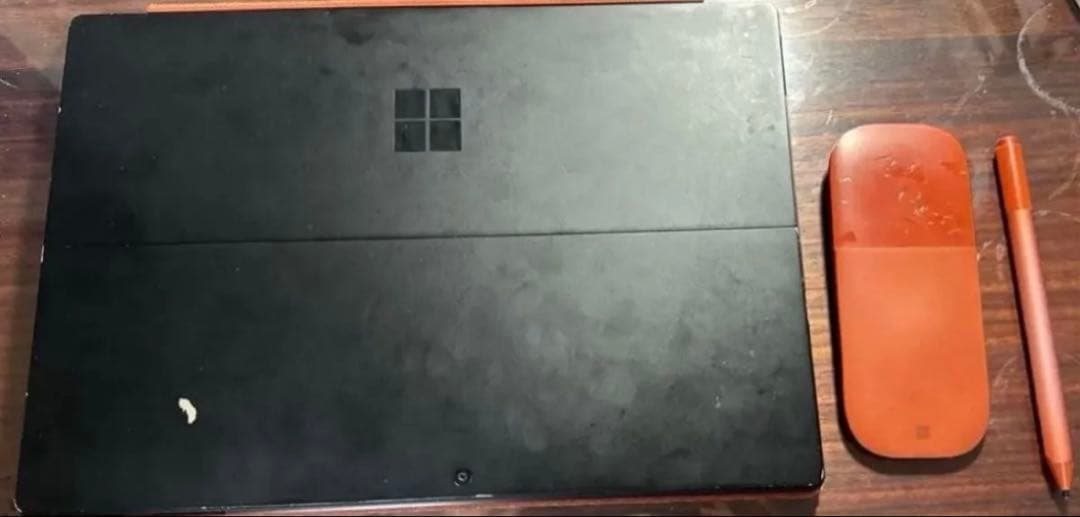 Microsoft SurfacePro 7本体 ペンシル、マウス箱付き