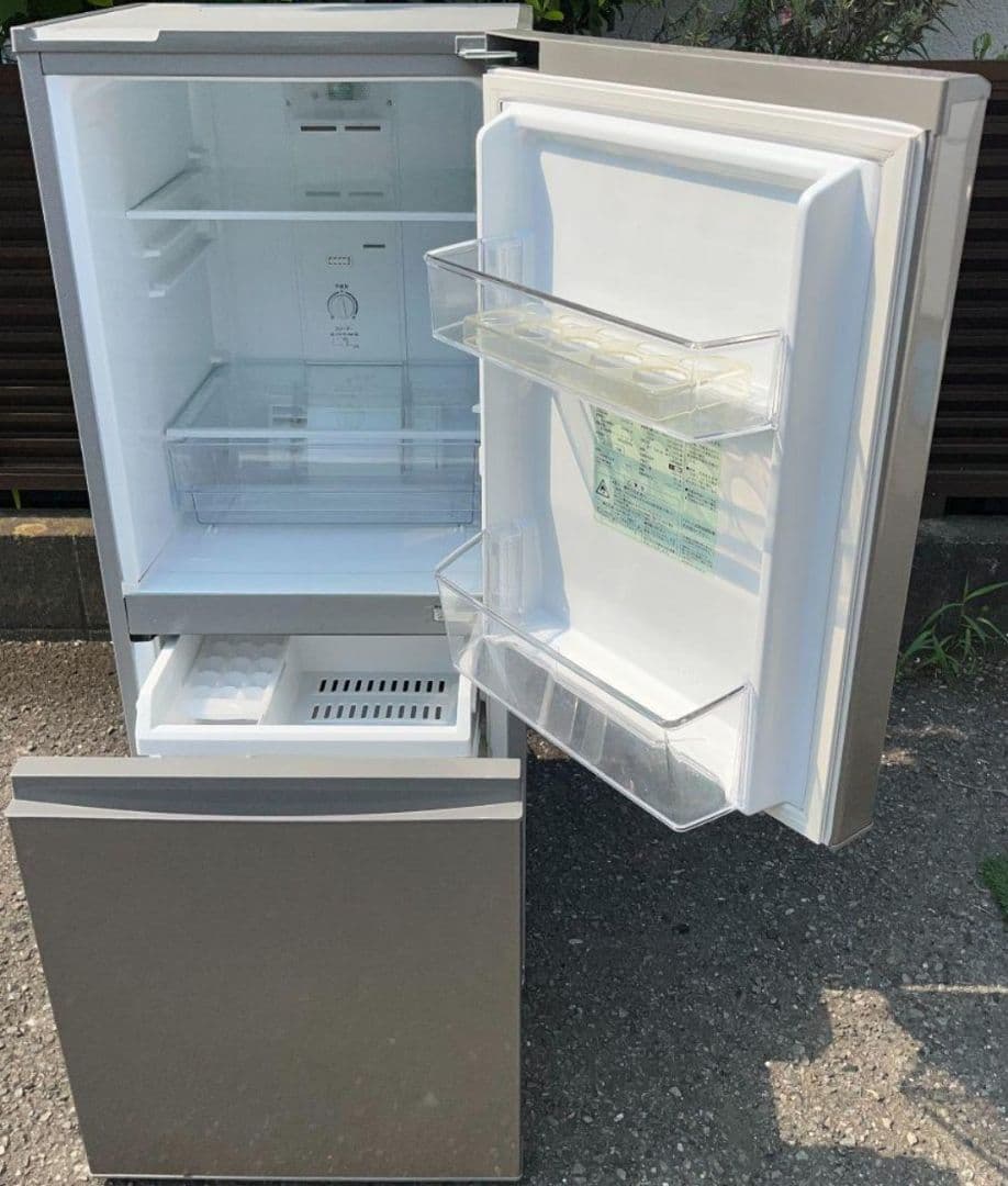 特価アクア冷凍冷蔵庫126L横縞模様LED照明省エネ設計自動霜取り機能付19年製