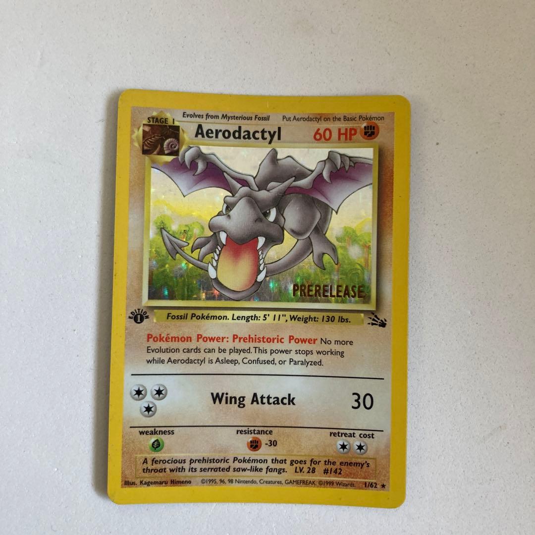 ポケモンカード海外版　プテラ　PRERELEASE