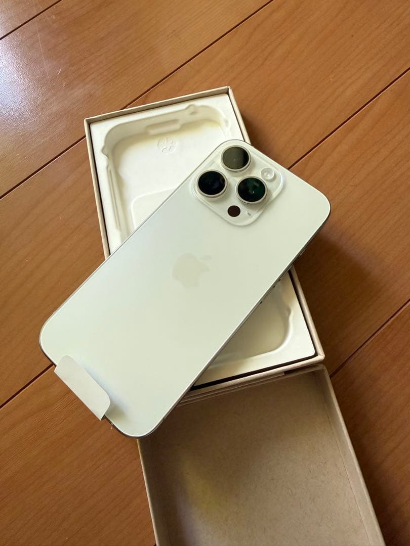 ゆ*き様 iPhone 15 Pro 本体