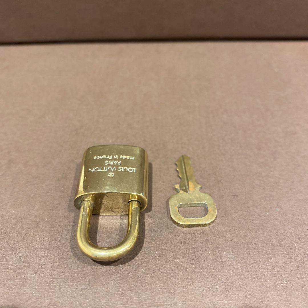 L00118　ルイヴィトン　パドロック　カデナ　南京錠　鍵