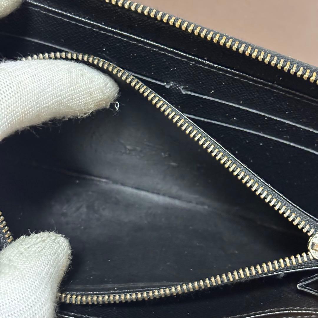 ルイヴィトン エピ ブラック ジッピーウォレット 長財布