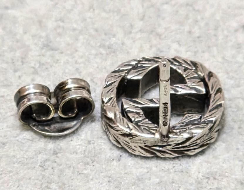 Gucciグッチ　インターロッキングダブルG　S925ピアス　片耳用　43010