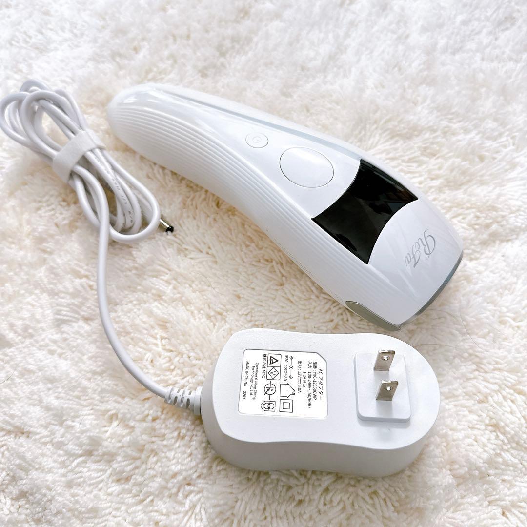 ReFa 美容機器 本体＋ACアダプター 保証書付き｜通電確認済み・使用数回
