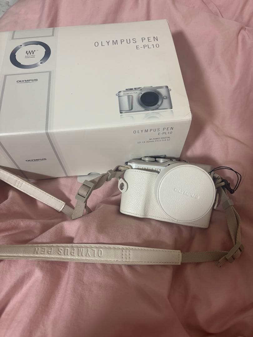 OLYMPUS PEN E-PL10 ホワイト