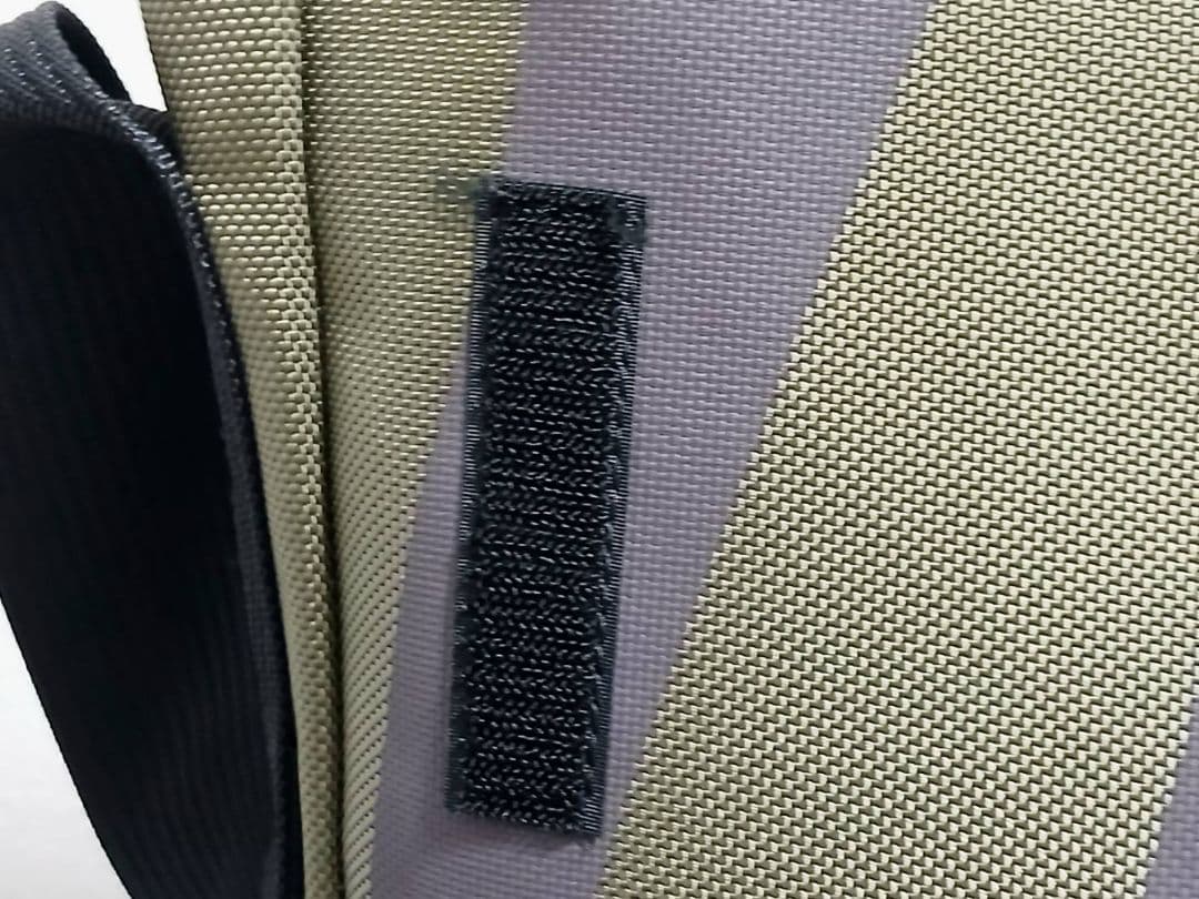 ジブリ　美術館　紅の豚　メッセンジャーバッグ　Ghibli