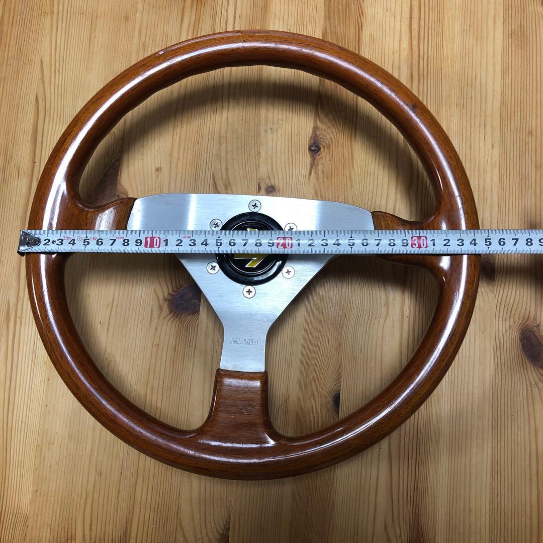 momo ウッドハンドル外径350mm太さ28mm