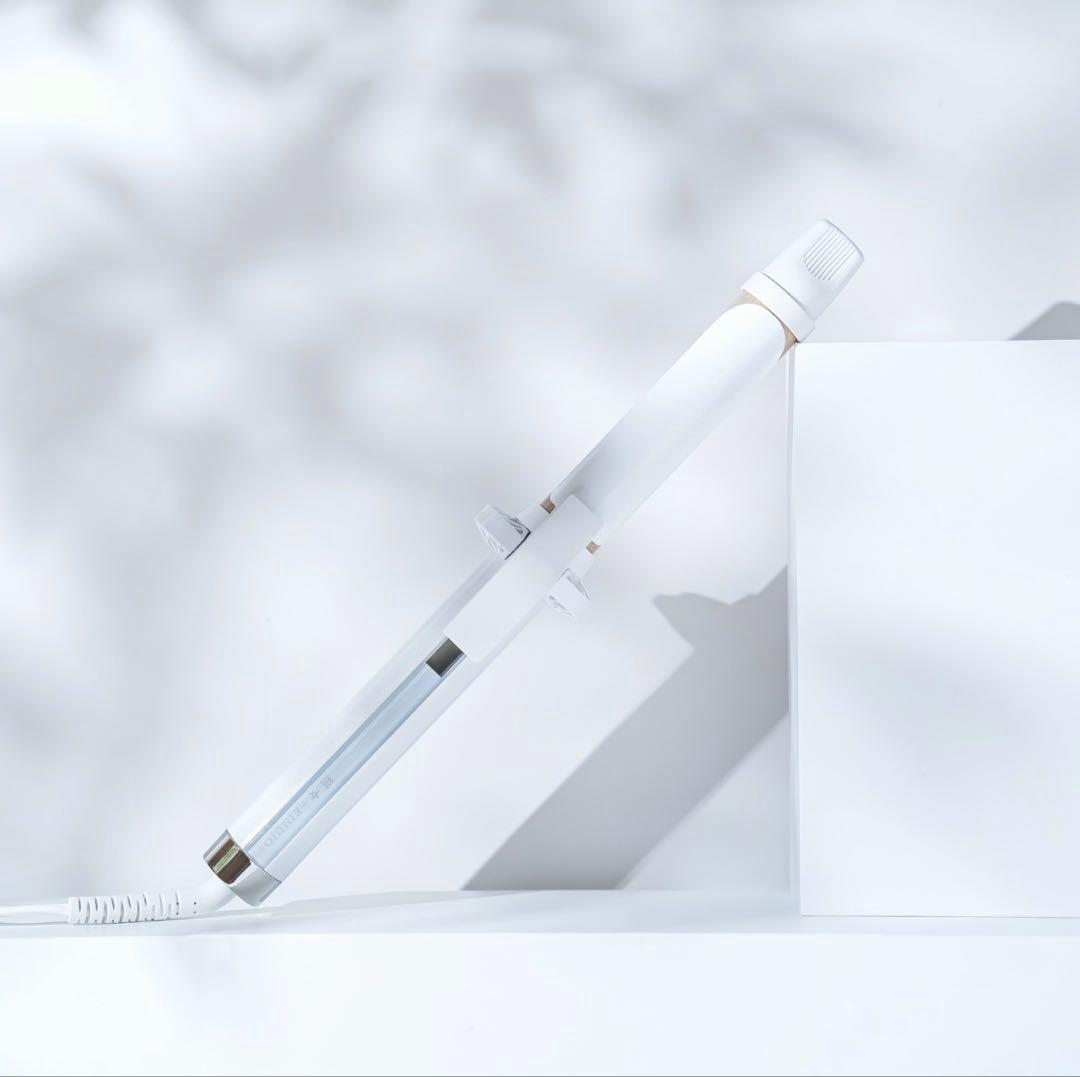 新品未開封 キヌージョ コテ カールアイロン 28mm 絹女 ギフト包装　白