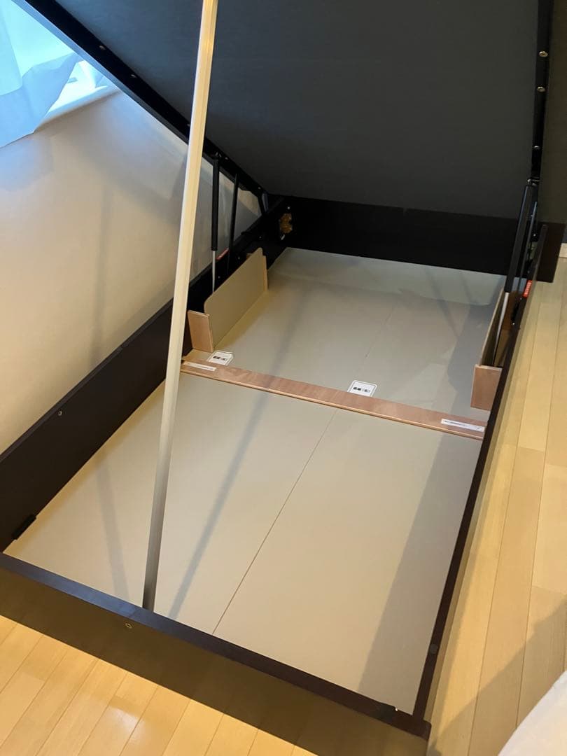 ニトリ／セミダブルベッドフレーム(OPグランCタテ 浅型/DBR)