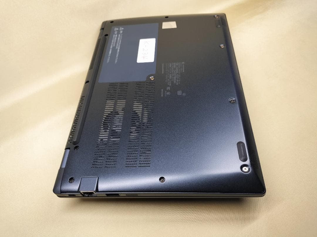 東芝 Dynabook G83/LY 高性能 vPRO 2024年(K-234)