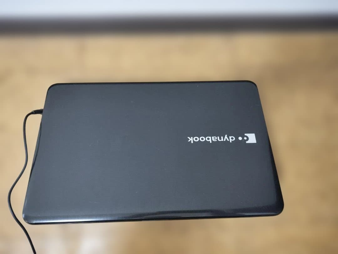 Toshiba 15.6インチ Core i7 Windows 11 ノートPC