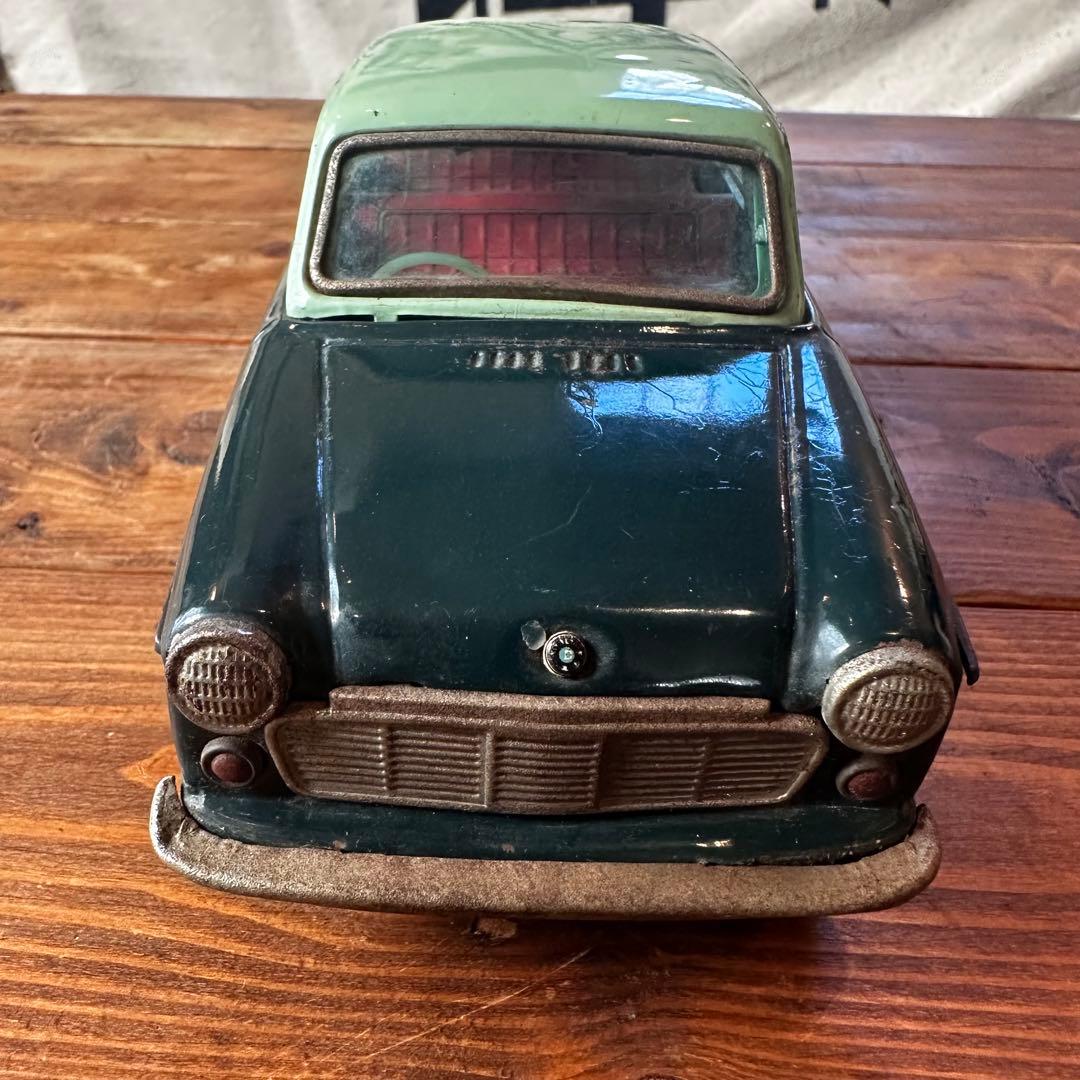 昭和レトロ　ブリキ おもちゃ　ダットサン　ブルーバード　希少