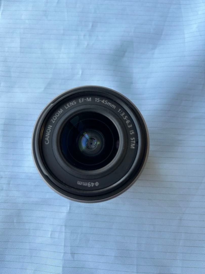 Canon EOS kissMホワイト ミラーレス一眼カメラ　ダブルズームキット