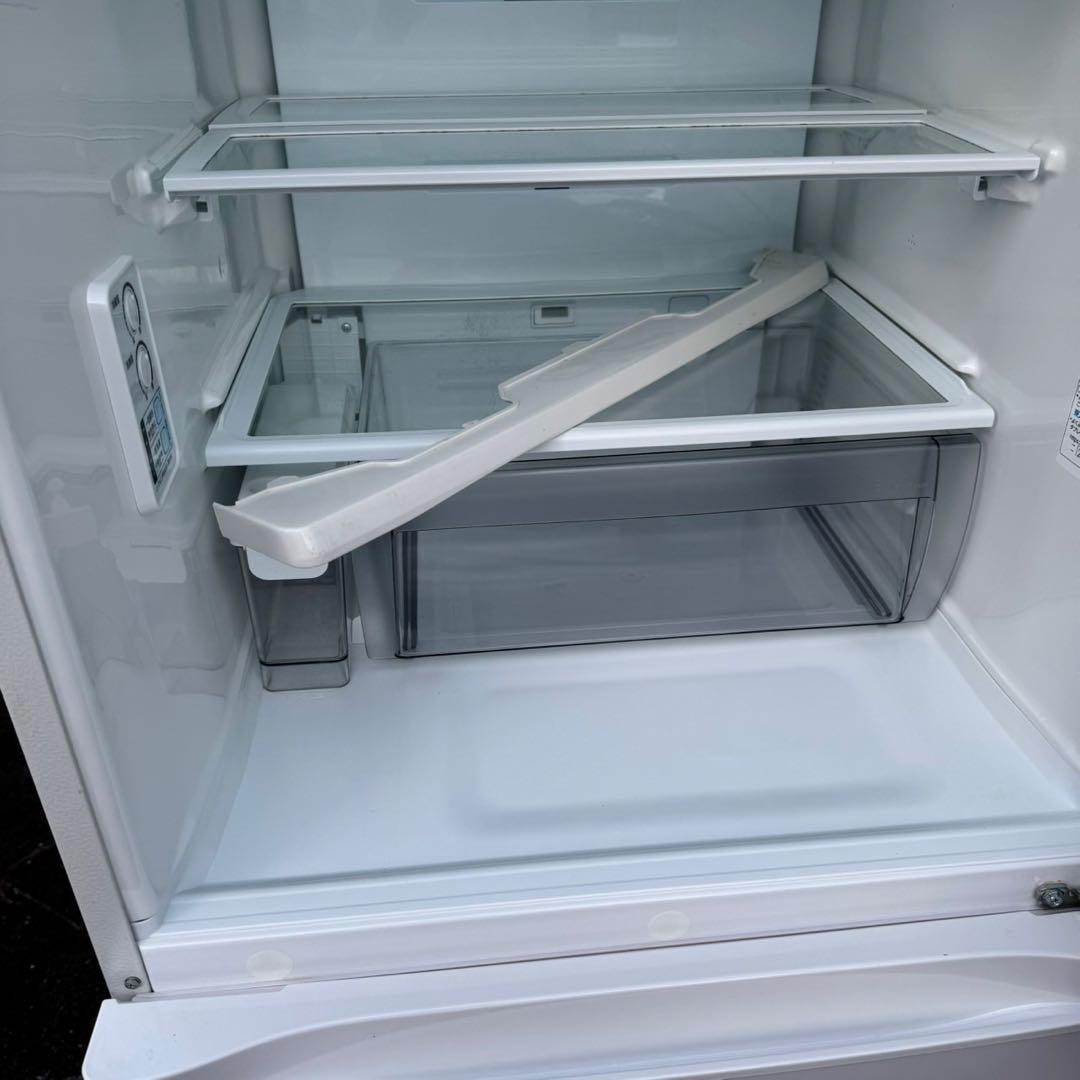 64⭐️2024年製★東芝　冷蔵庫　自動製氷　大型　5ドア　右開き　411L