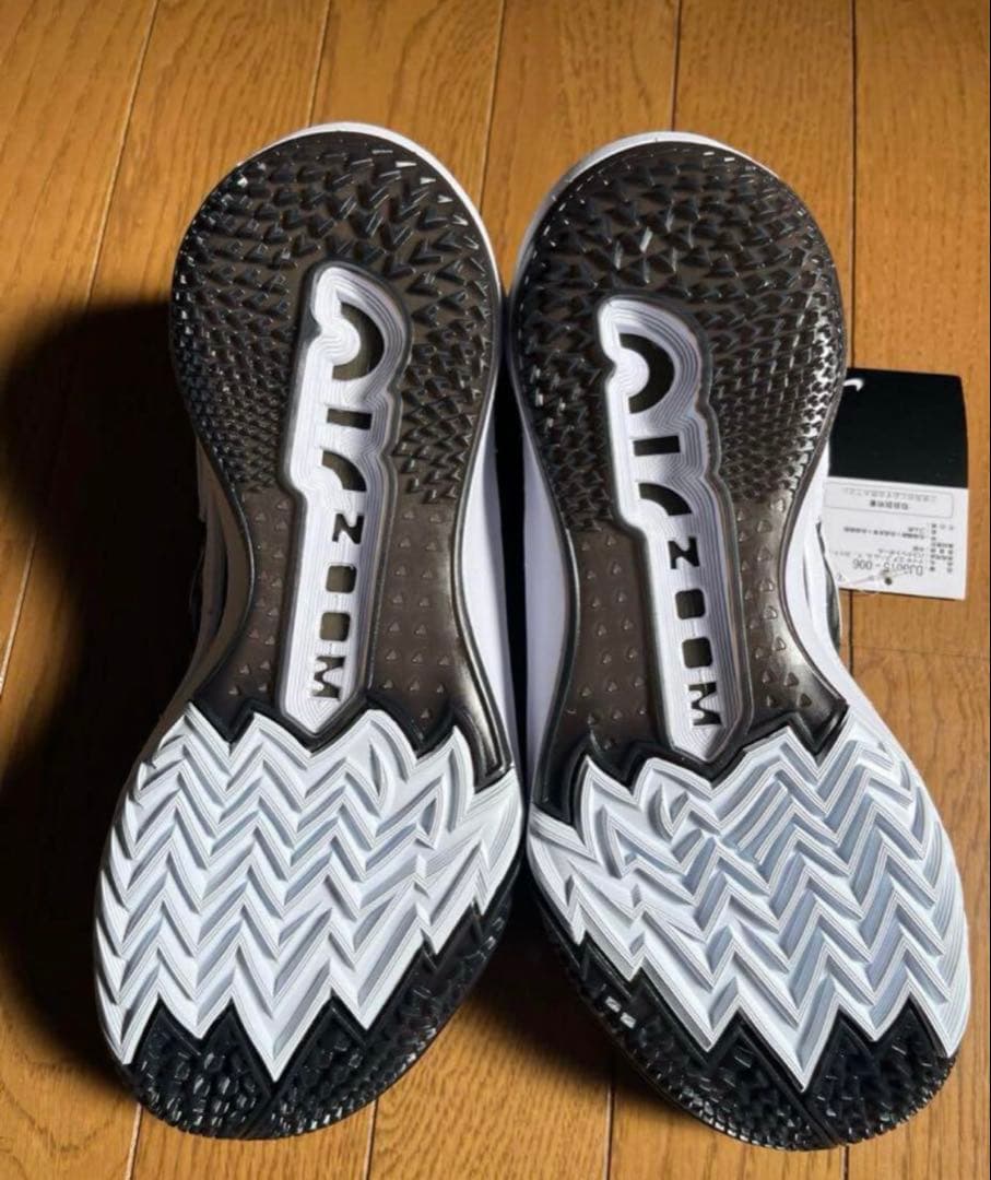 新品　ナイキ　エアズームG.T.CUT2 28.5㎝