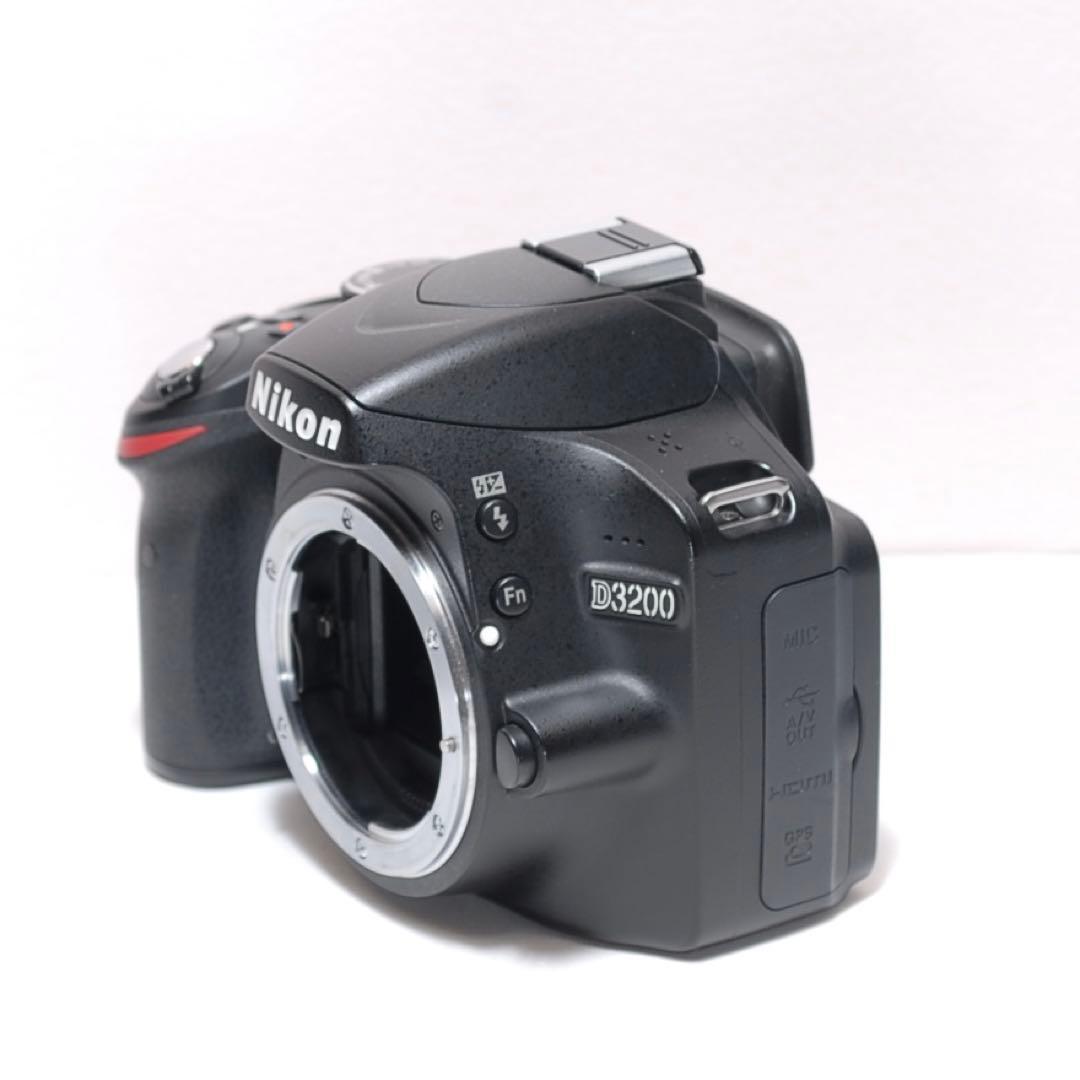 美品✨一眼レフデビューにおすすめ✨Nikon D3200✨シングルレンズ✨ニコン