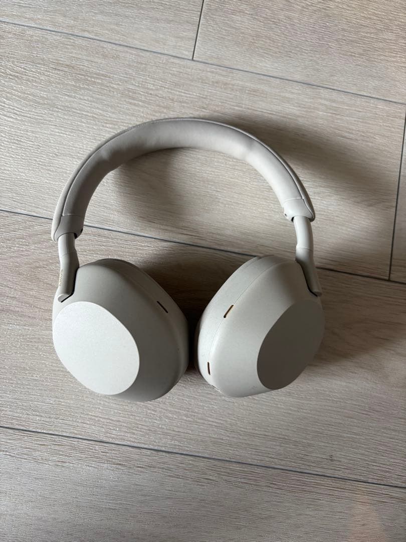 ワイヤレスオーバーイヤーヘッドフォン グレー