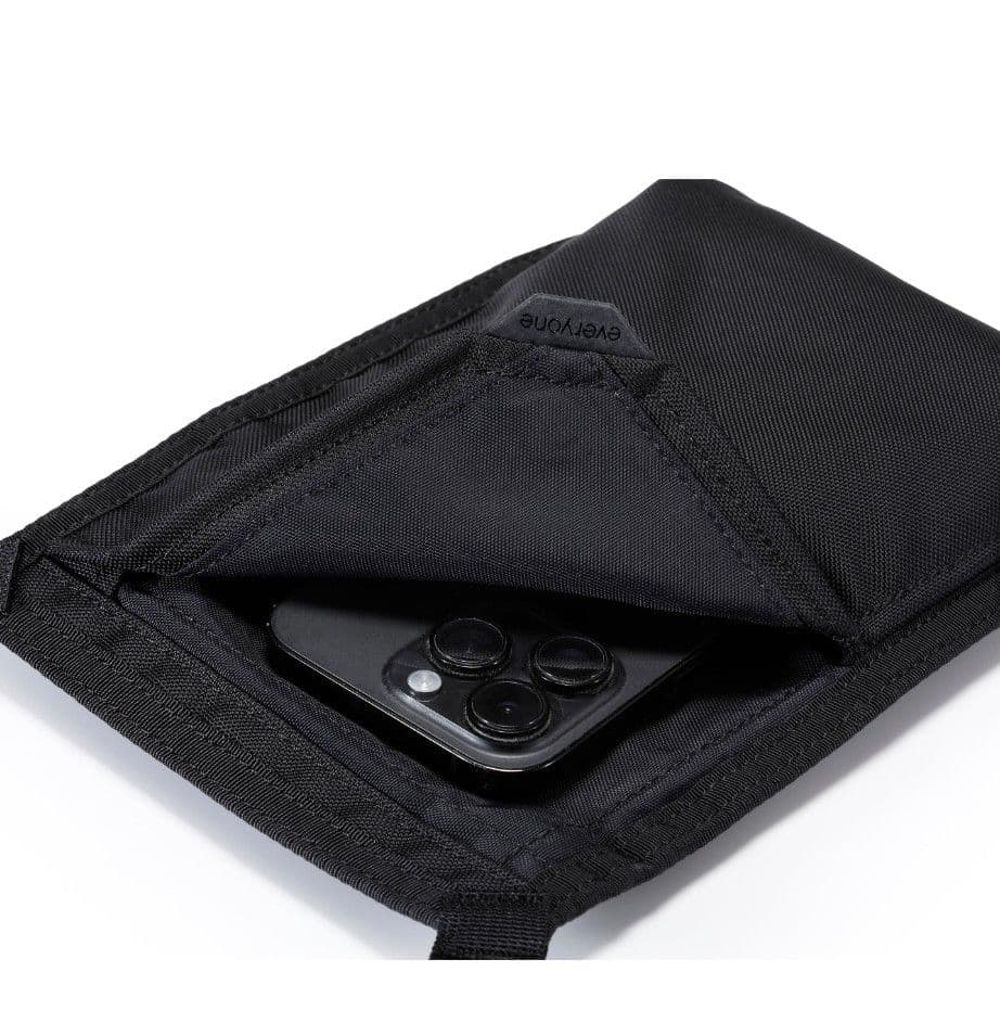 新品 定価以下 MONOLITH everyone PAPERBACK