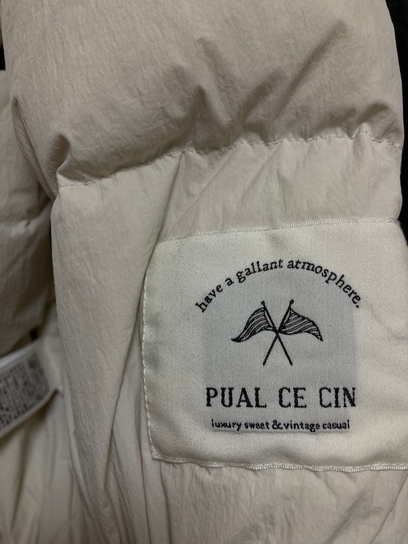 黒 ダウンベスト ピュアルセシン