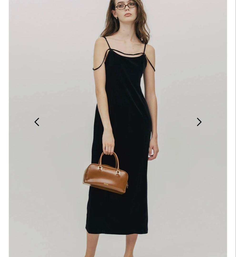 Annecy Velour Onepiece THE TOÉ