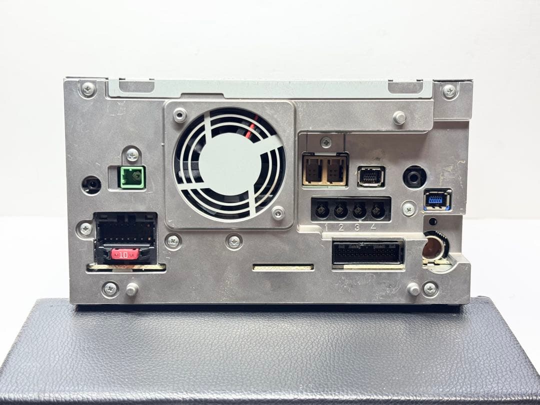 タッチパネル新品 C9P9 新品ファン 2012年地図データ NVH-0228