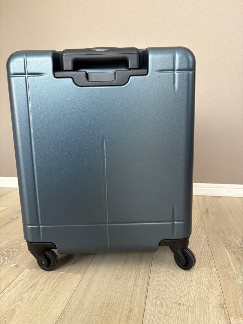 ブルーグレー キャリーケース 4輪