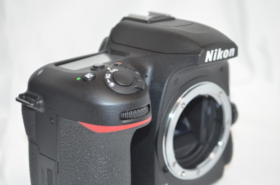 滅多にないシャッター数999回以下 Nikon D7500☆Wi-Fi搭載