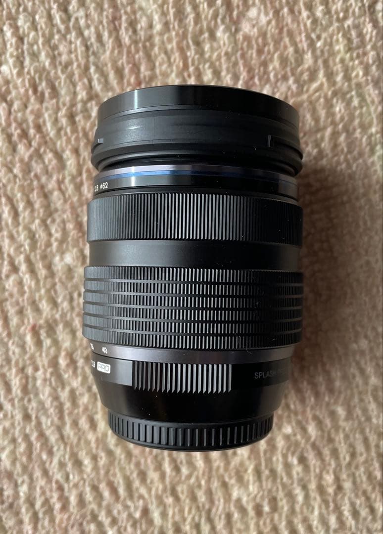 OLYMPUS M.ZUIKO 12-40mm f/2.8 PRO フィルタ付き