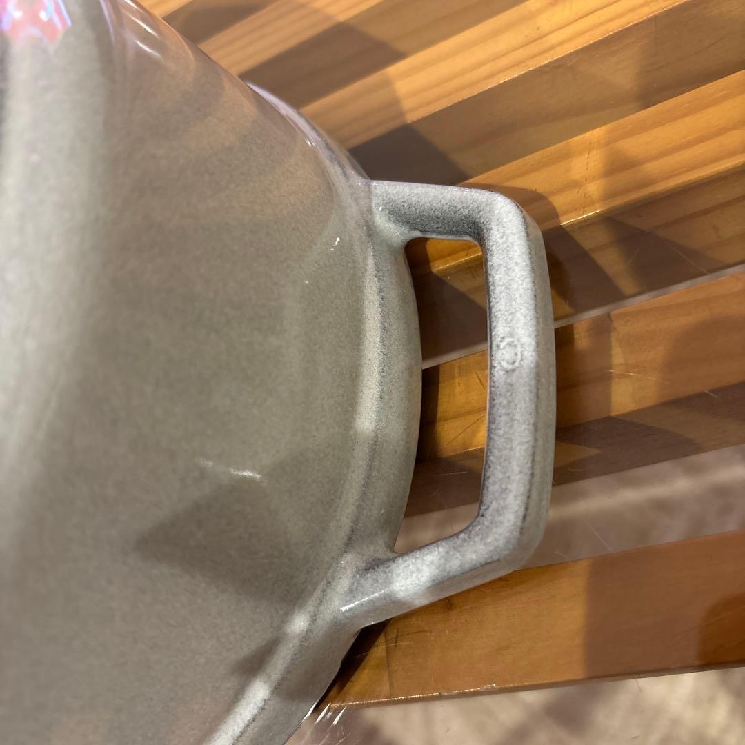 美品　STAUB ラ・ココット カンパーニュ　18cm グレー　ストウブ