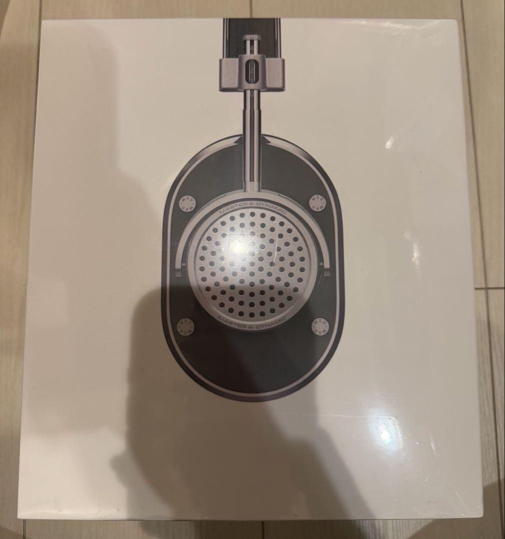 MH40 APPLIED ART FORMS カーキ