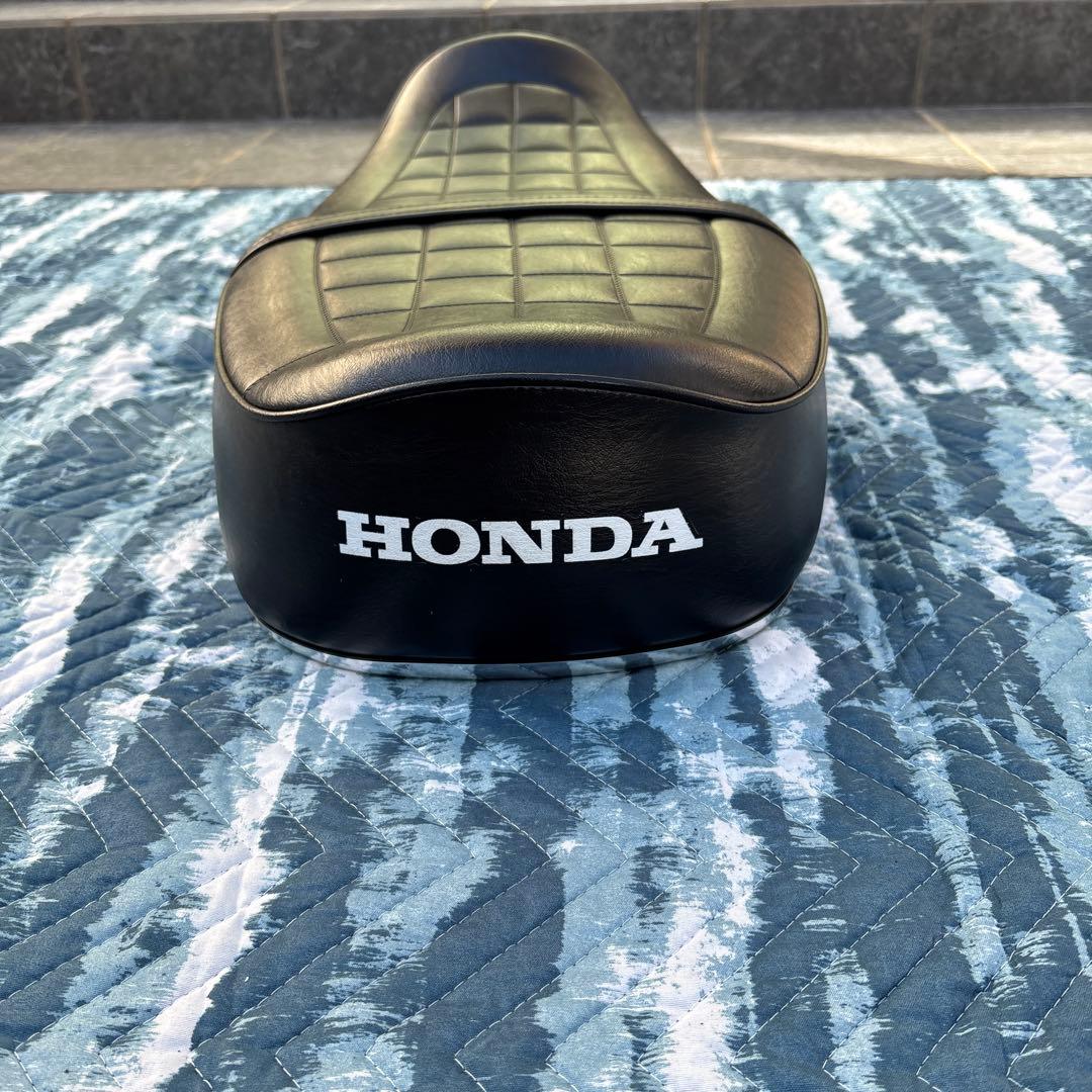 HONDA CB1100 シート旧車風シートＣＯＺＹシート ７０Ｓ ＴｙｐｅＫ０