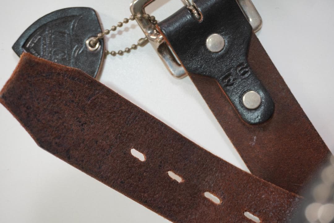 ◆・・ＨＴＣ・・◆　スタッヅベルト　　エイチティーシー 　Hollywood