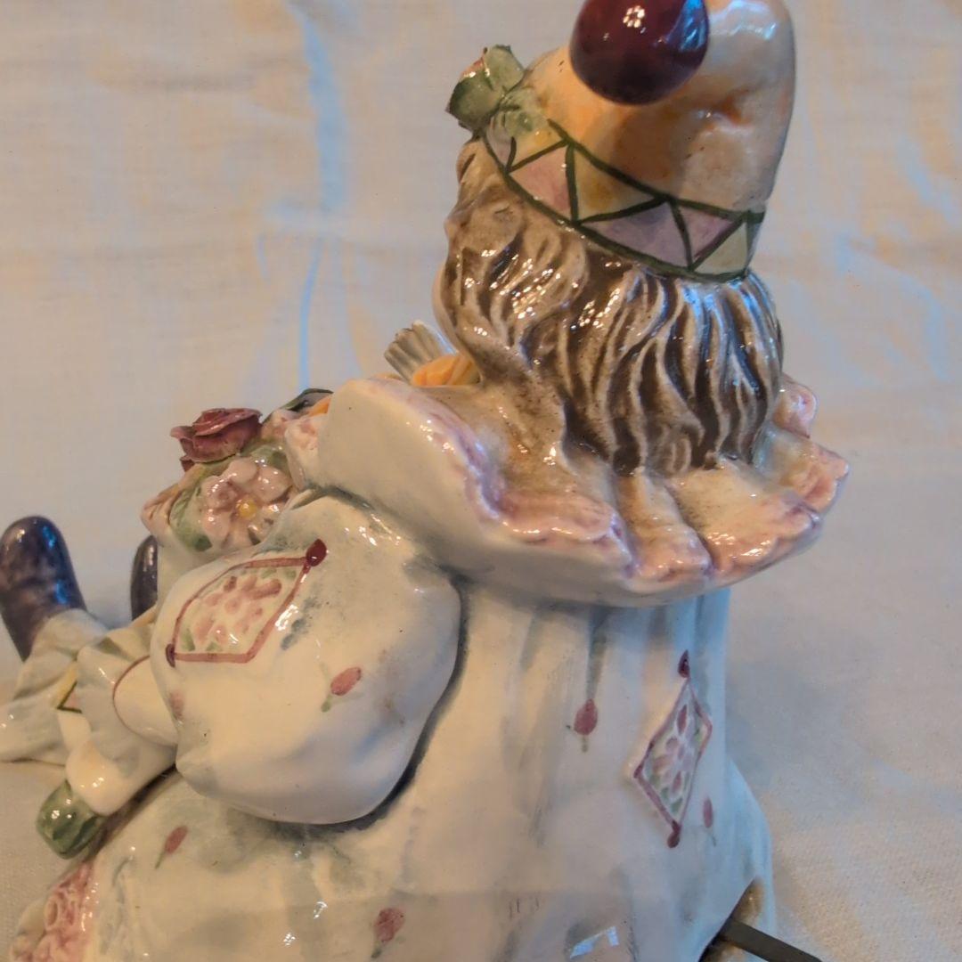 陶器のオルゴール人形　イエスタディ 高さ15cm