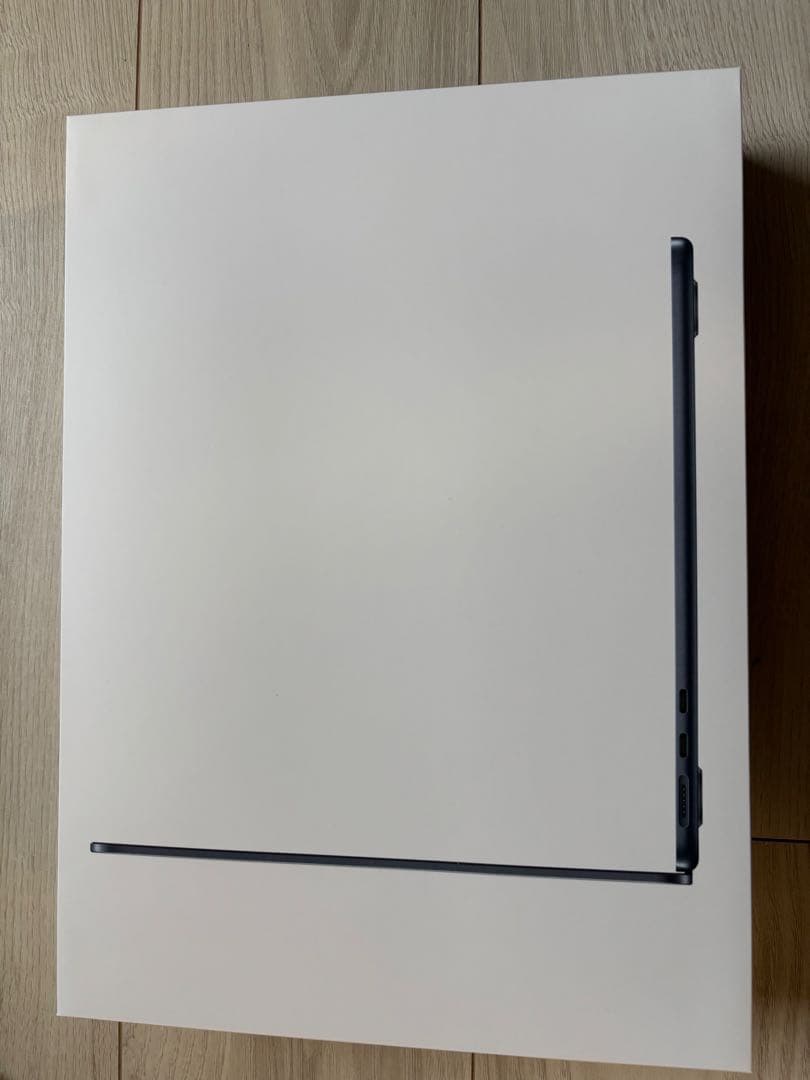 【充放電8回】MacBook air M2 13インチ