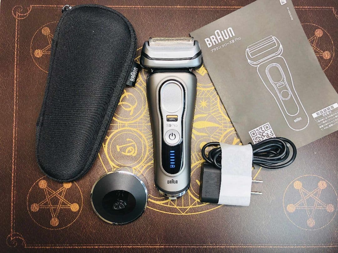 【ワンちゃん】ブラウン シリーズ9 Pro 9417ｓメンズ電気シェーバー