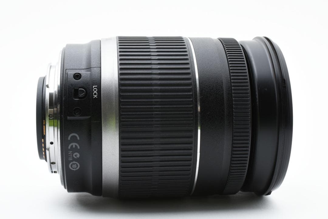 CANON EF-S18-200mm F3.5-5.6 IS 美品