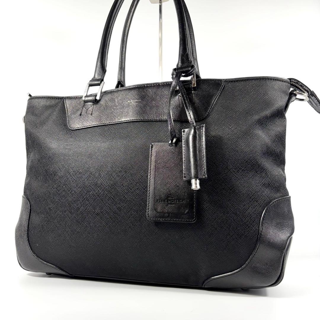 ✨美品✨ペッレモルビダトートバッグ 2Way キャピターノ レザー A4可 黒